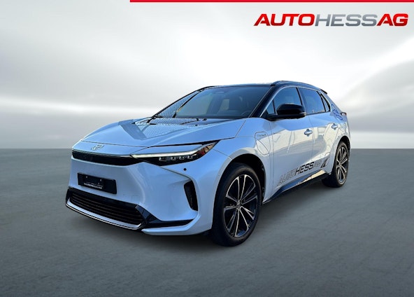 First vehicle image First vehicle image