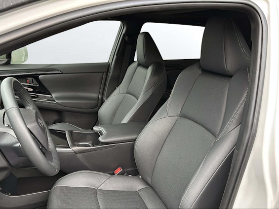 Vehicle image 5 Vehicle image 5