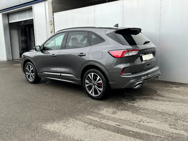 Ford Kuga 2.5 Plug-in Hybrid ST-Line X