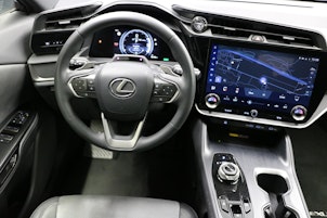 Vehicle image LEXUS RZ 450e Comfort