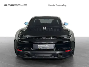 Porsche 911 Carrera 4 GTS