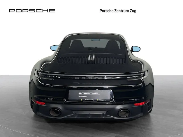 Porsche 911 Carrera 4 GTS