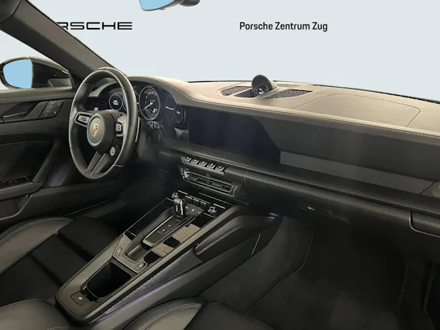 Porsche 911 Carrera 4 GTS