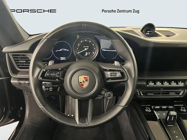 Porsche 911 Carrera 4 GTS
