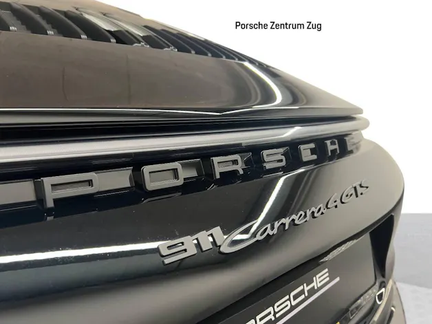 Porsche 911 Carrera 4 GTS