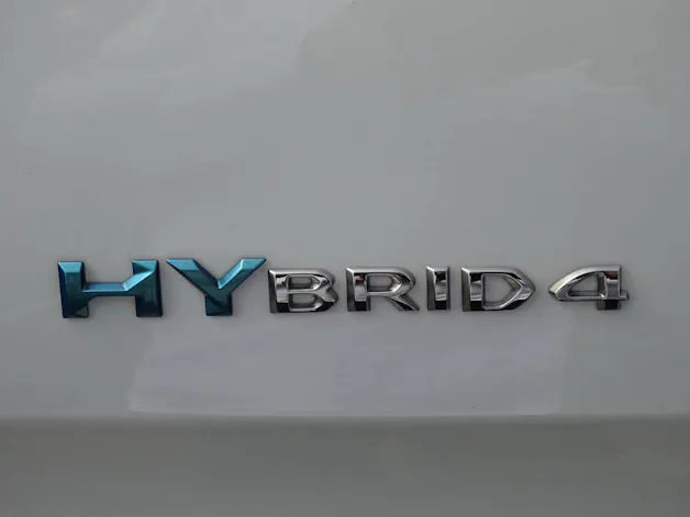 Peugeot 3008 1.6 Plug-in Hybrid4 GT