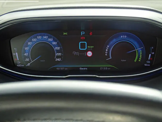 Peugeot 3008 1.6 Plug-in Hybrid4 GT