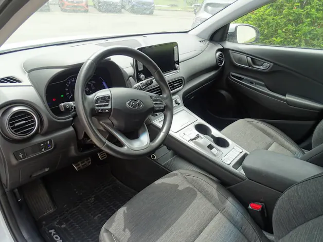 Hyundai Kona Electric Amplia