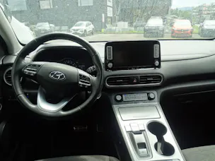 Hyundai Kona Electric Amplia