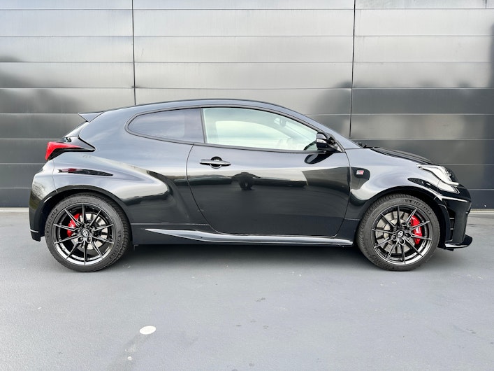 Vehicle image TOYOTA GR YARIS