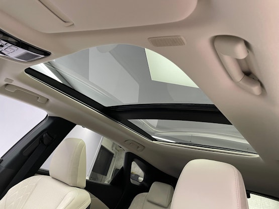 Vehicle image 39