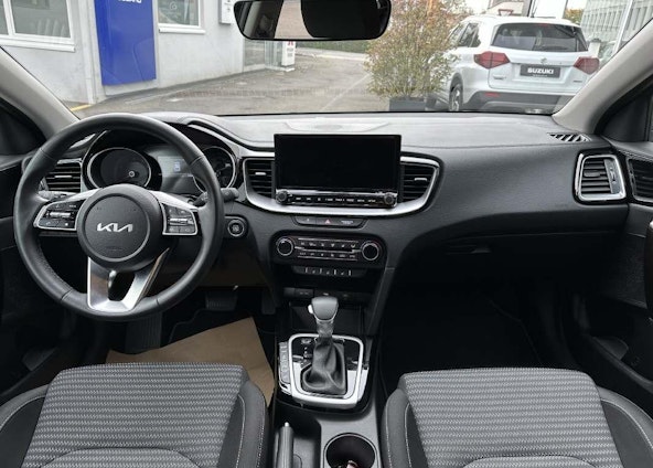 Vehicle image 7 Vehicle image 7