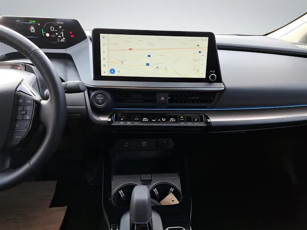 Toyota Prius 2.0 Plug-In-Hybrid Style