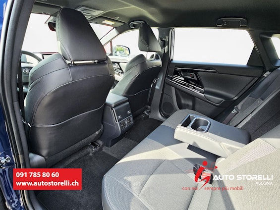 Vehicle image 4 Vehicle image 4