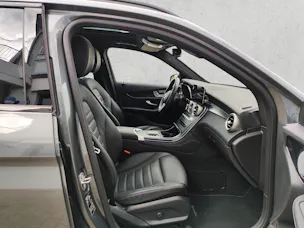 Mercedes-Benz GLC 300 AMG Line 4m