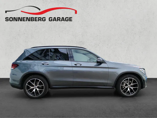 Mercedes-Benz GLC 300 AMG Line 4m