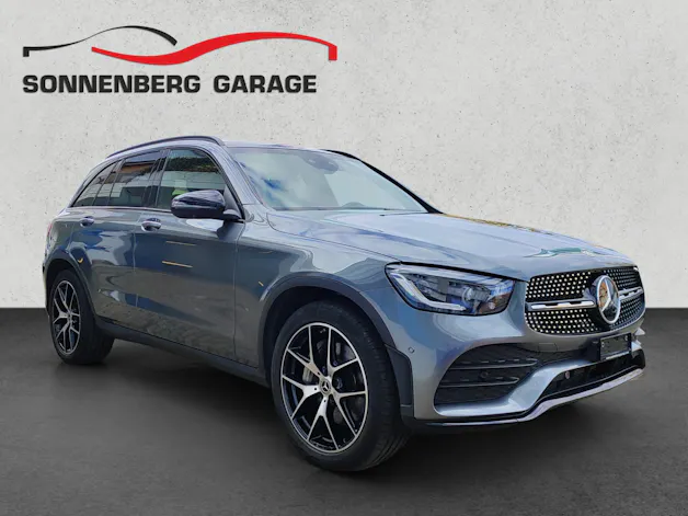 Mercedes-Benz GLC 300 AMG Line 4m