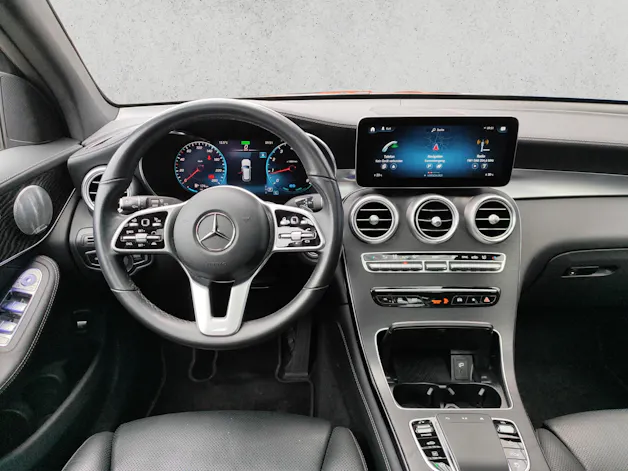 Mercedes-Benz GLC 300 AMG Line 4m