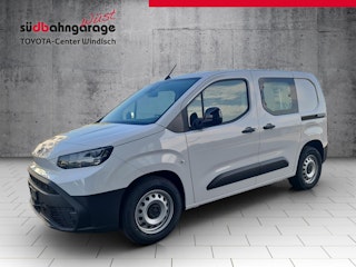 Vehicle image TOYOTA PROACE CITY