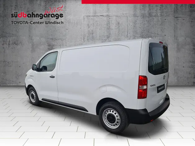 Toyota PROACE Van L1 50KWh Active