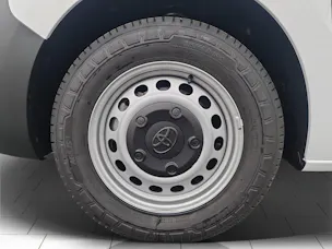 Toyota PROACE Van L1 50KWh Active