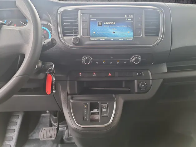 Toyota PROACE Van L1 50KWh Active
