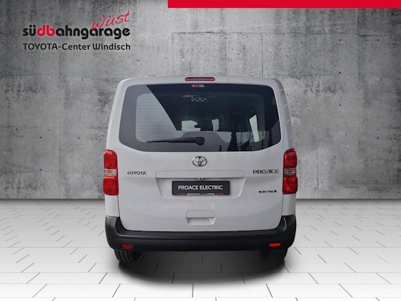 Vehicle image 12 Vehicle image 12