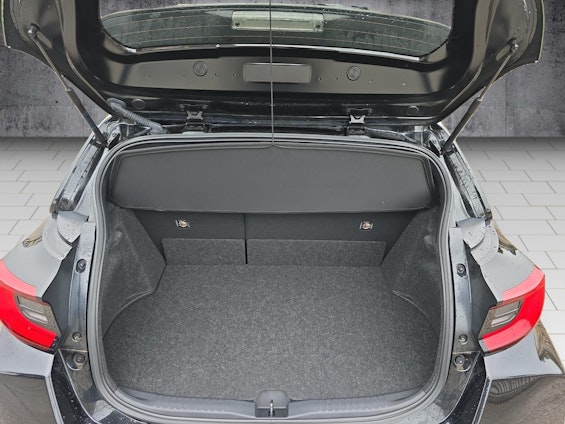 Vehicle image 10 Vehicle image 10