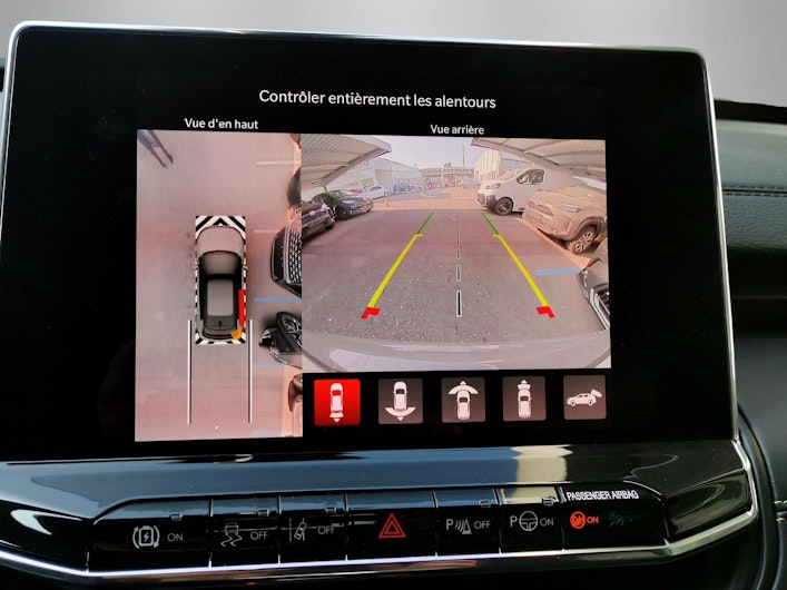 Vehicle image JEEP COMPASS