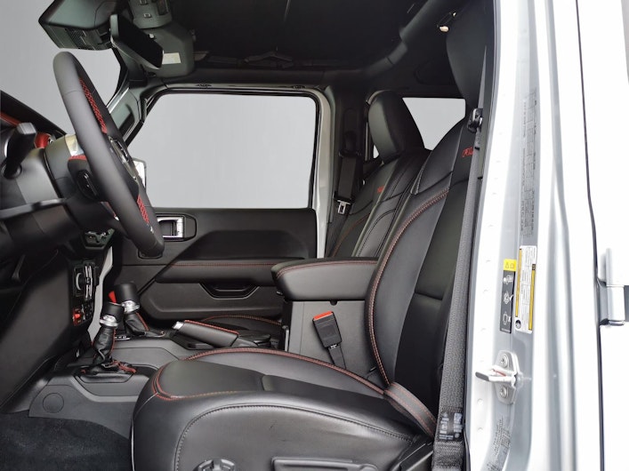 Vehicle image JEEP WRANGLER