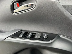 Toyota Prius 1.8 VVTi HSD Plug-In Premium