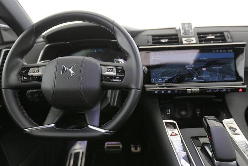 Vehicle image DS AUTOMOBILES DS7