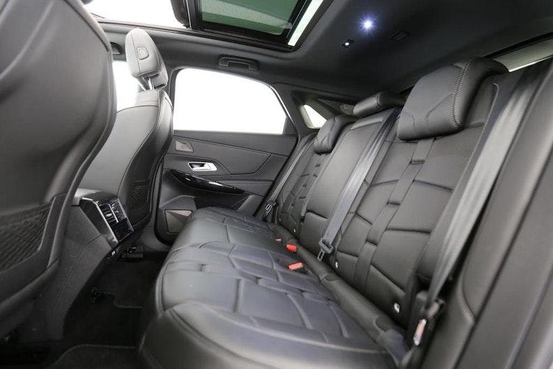 Vehicle image DS AUTOMOBILES DS7