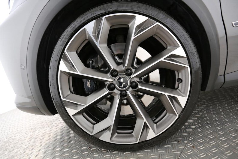 Vehicle image DS AUTOMOBILES DS7