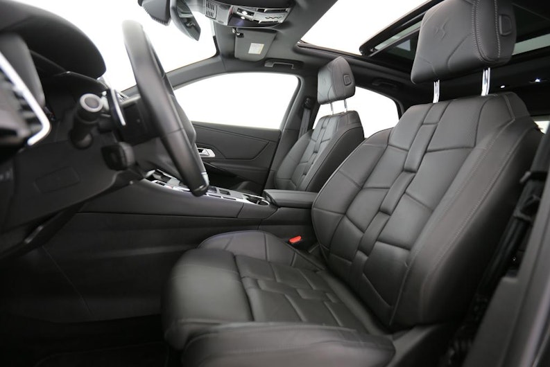 Vehicle image DS AUTOMOBILES DS7