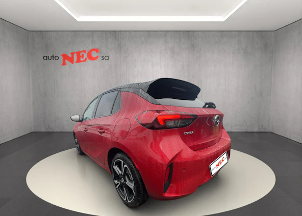 Vehicle image 4 Vehicle image 4