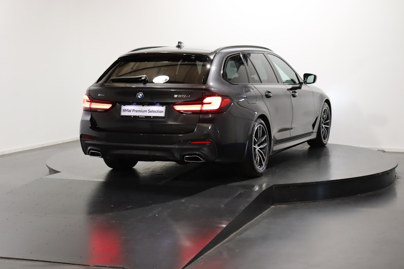 Vehicle image BMW 5 SERIES