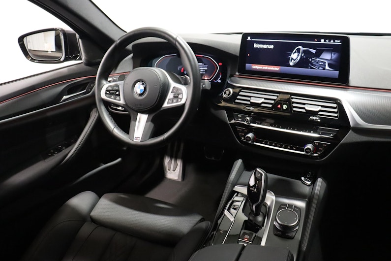 Vehicle image BMW 5 SERIES