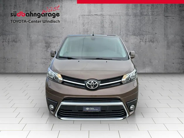 Toyota PROACE Verso L1 2.0 D Shuttle