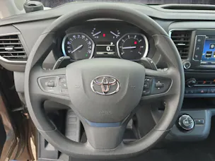 Toyota PROACE Verso L1 2.0 D Shuttle