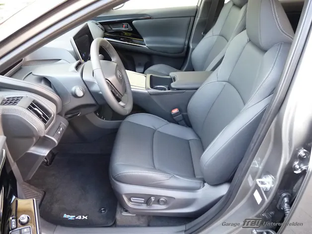 Toyota bZ4X Premium AWD