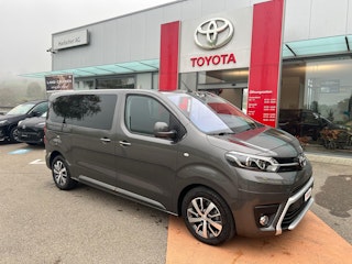 Vehicle image TOYOTA PROACE VERSO