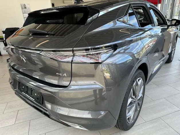 DS Automobiles 4 1.2 PureTech Bastille