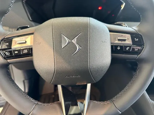 DS Automobiles 4 1.2 PureTech Bastille
