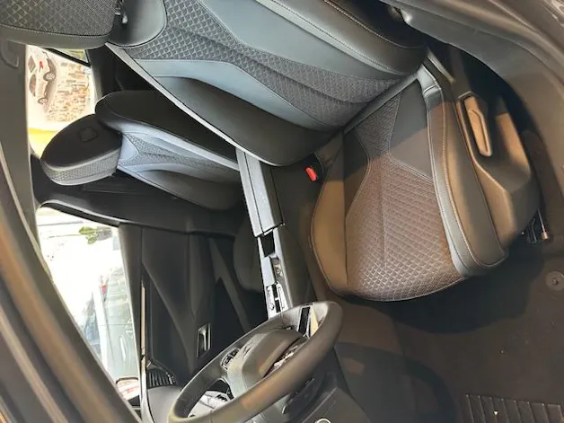 DS Automobiles 4 1.2 PureTech Bastille