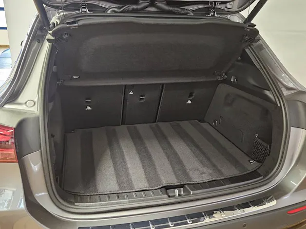 Mercedes-Benz GLA 220 d 4Matic AMG Line Swiss Star