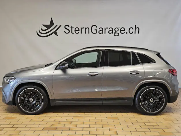 Mercedes-Benz GLA 220 d 4Matic AMG Line Swiss Star