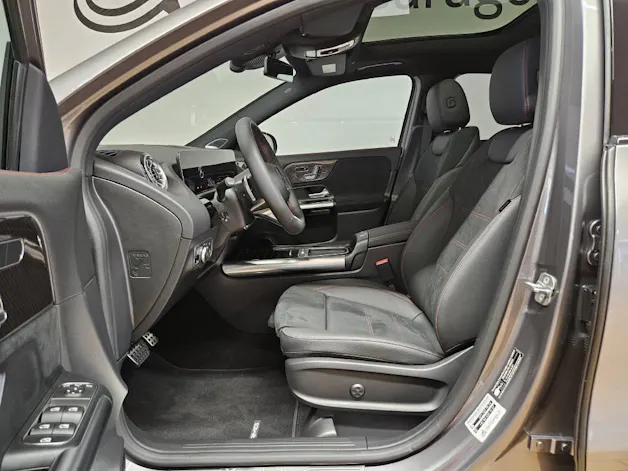 Mercedes-Benz GLA 220 d 4Matic AMG Line Swiss Star