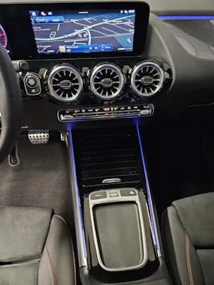 Mercedes-Benz GLA 220 d 4Matic AMG Line Swiss Star