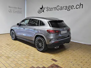 Mercedes-Benz GLA 220 d 4Matic AMG Line Swiss Star